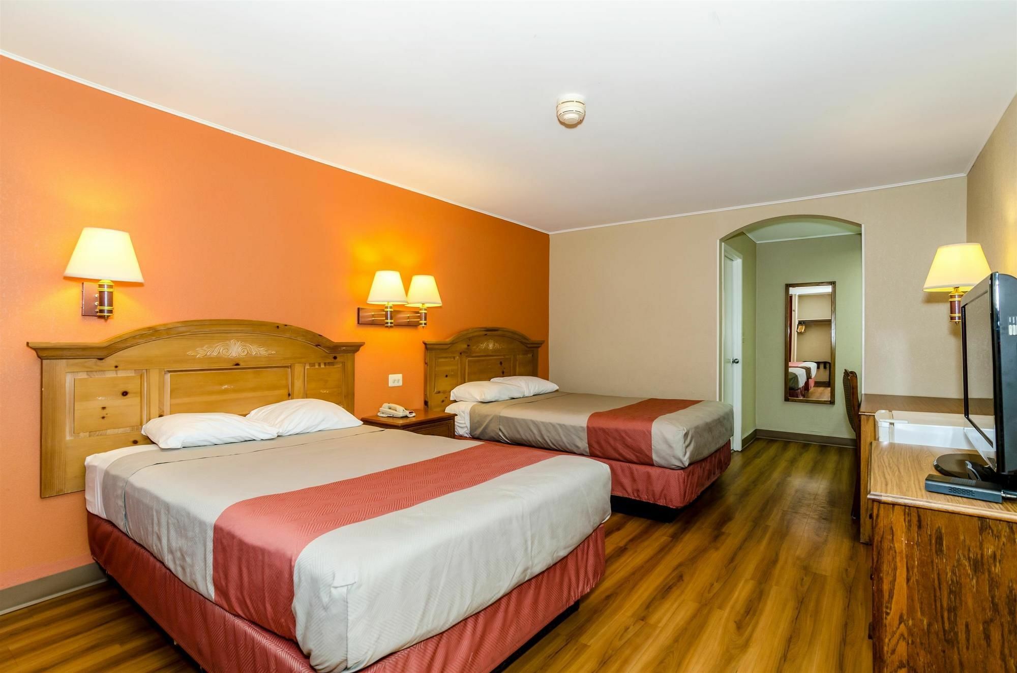 Motel 6-Newark, De Zewnętrze zdjęcie