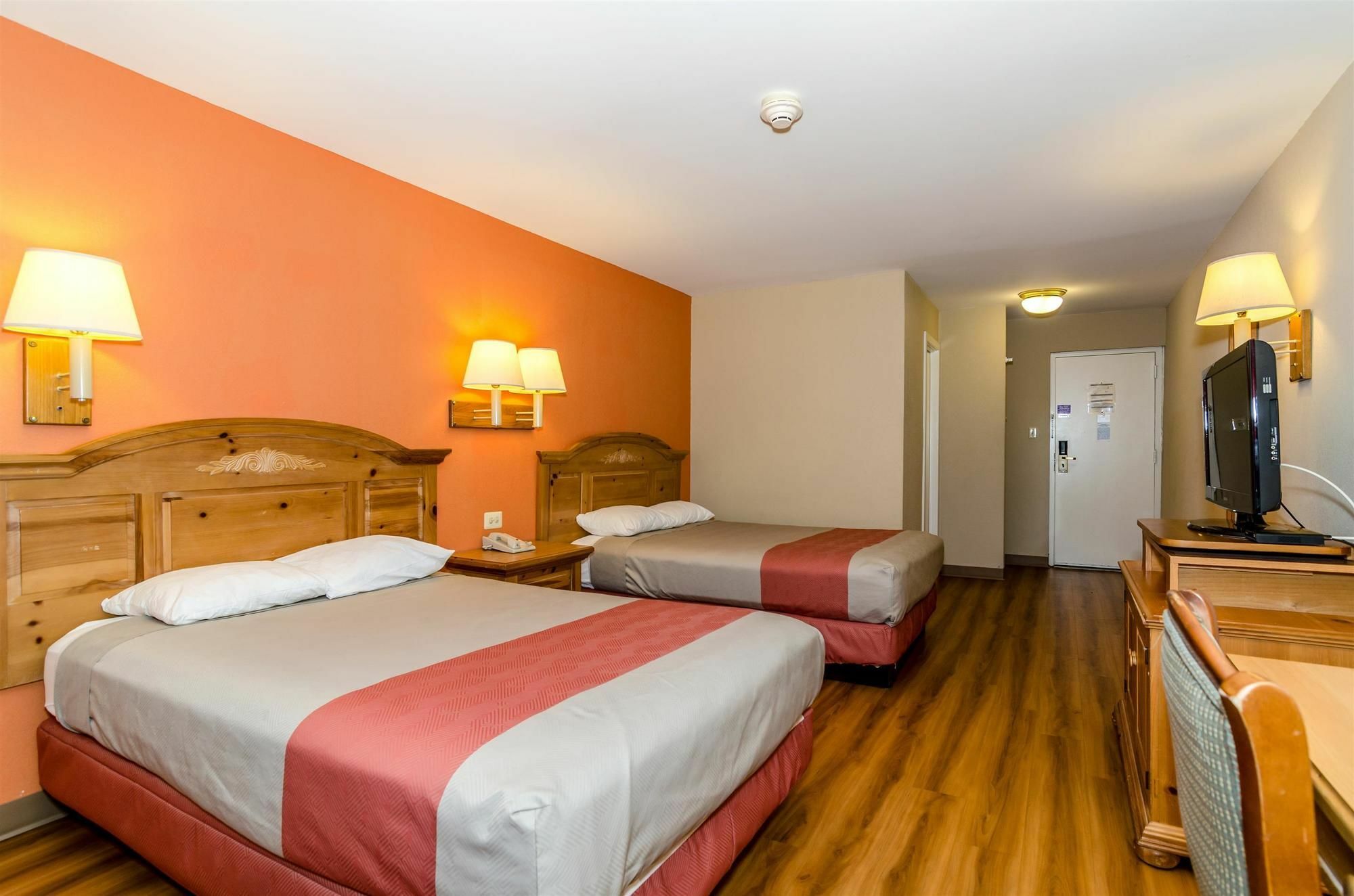 Motel 6-Newark, De Zewnętrze zdjęcie